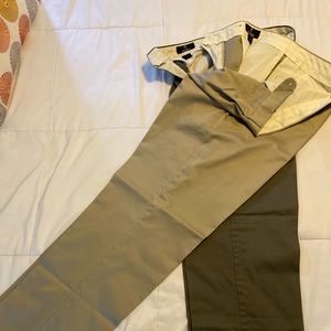Men’s dress pants/slacks